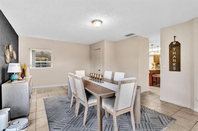 1718 NW 97th Ave 0, Coral Springs, FL 33071