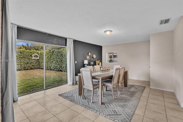 1718 NW 97th Ave 0, Coral Springs, FL 33071