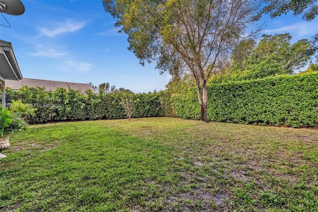 1718 NW 97th Ave 0, Coral Springs, FL 33071