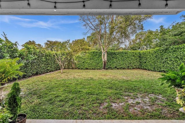 1718 NW 97th Ave 0, Coral Springs, FL 33071