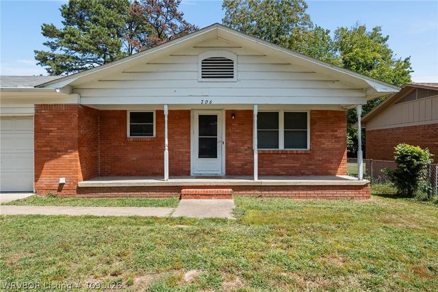 706 N 46th Street, Fort Smith, AR 72903