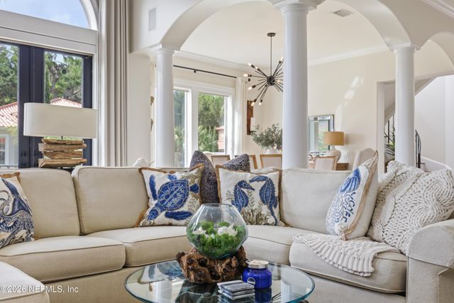 2827 CASA DEL RIO Terrace, Jacksonville, FL 32257