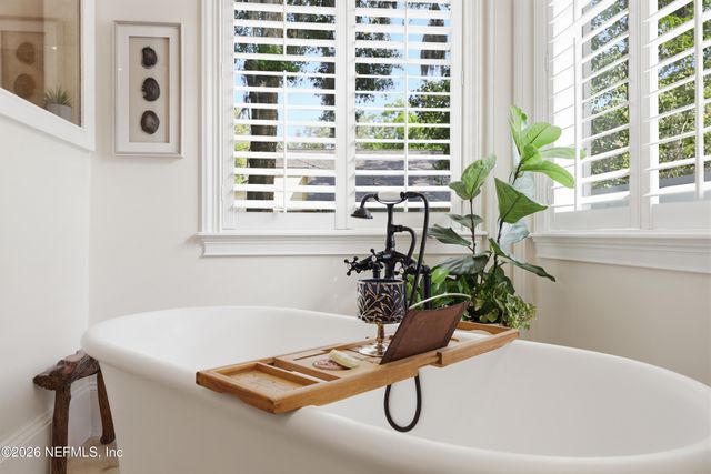 2827 CASA DEL RIO Terrace, Jacksonville, FL 32257