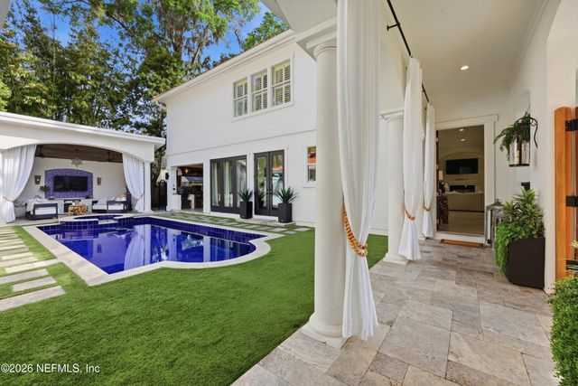 2827 CASA DEL RIO Terrace, Jacksonville, FL 32257