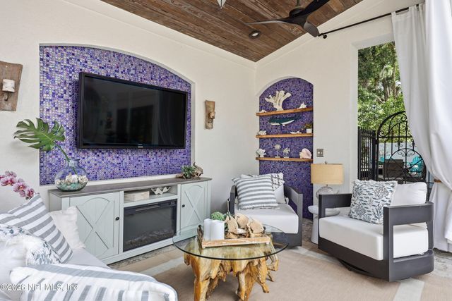 2827 CASA DEL RIO Terrace, Jacksonville, FL 32257