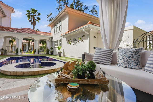 2827 CASA DEL RIO Terrace, Jacksonville, FL 32257