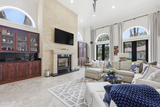 2827 CASA DEL RIO Terrace, Jacksonville, FL 32257