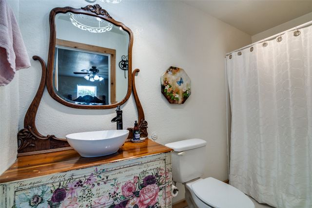 200 Vz County Road 2403, Canton, TX 75103