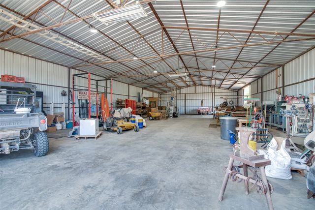 200 Vz County Road 2403, Canton, TX 75103