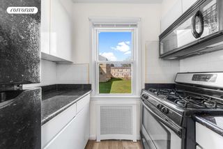 7146 Little Neck Pkwy # 155A, New York City, NY 11004