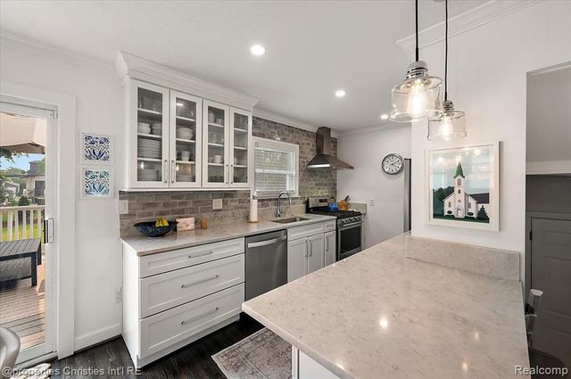 1364 Humphrey Avenue, Birmingham, MI 48009