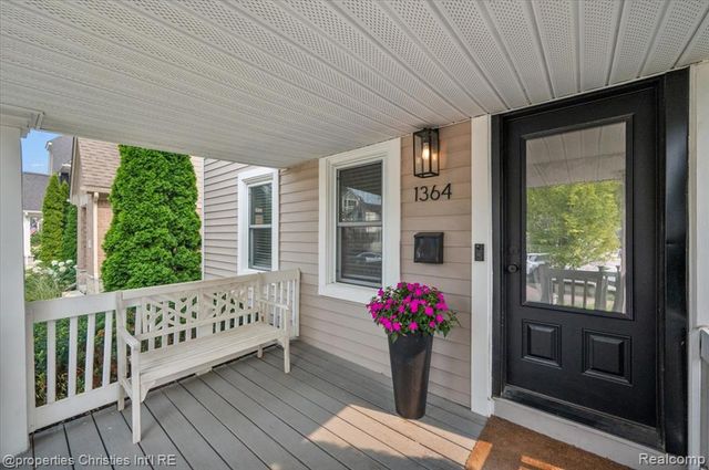 1364 Humphrey Avenue, Birmingham, MI 48009