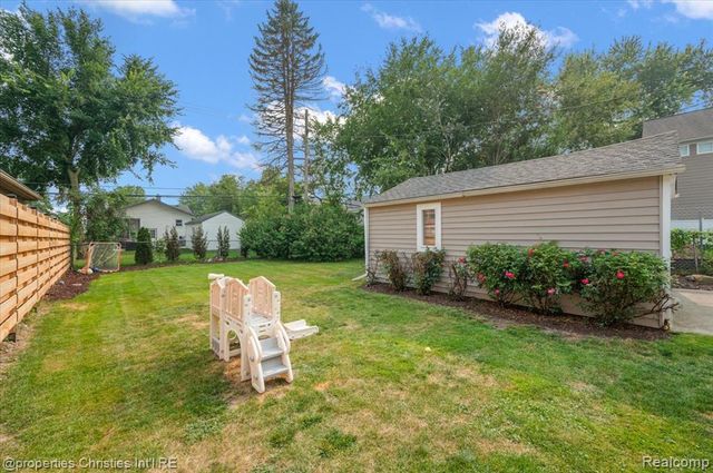 1364 Humphrey Avenue, Birmingham, MI 48009