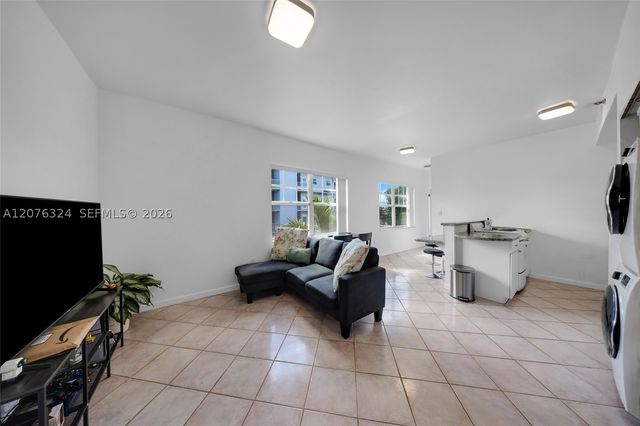 1255 Pennsylvania Ave 307, Miami Beach, FL 33139