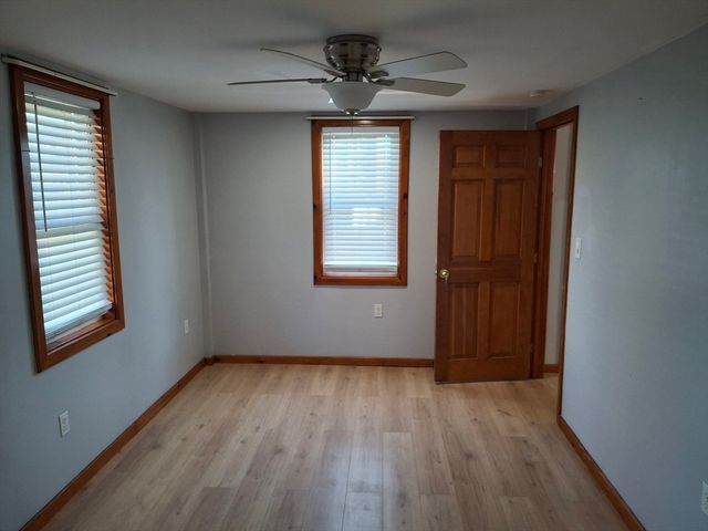 45 Oak St, Taunton, MA 02780