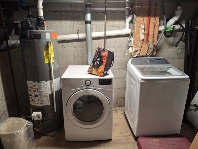 45 Oak St, Taunton, MA 02780