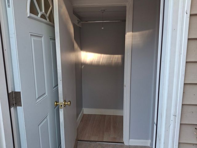 45 Oak St, Taunton, MA 02780