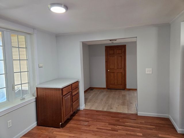 45 Oak St, Taunton, MA 02780