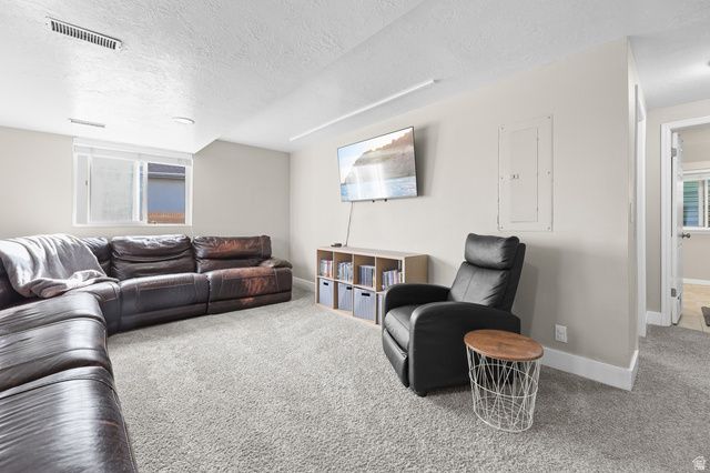 472 E 3425 N, North Ogden, UT 84414