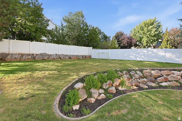 472 E 3425 N, North Ogden, UT 84414