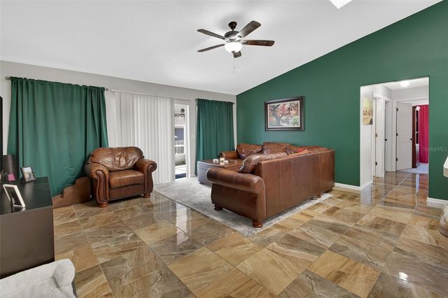 828 WHITE BIRCH COURT, Orange City, FL 32763