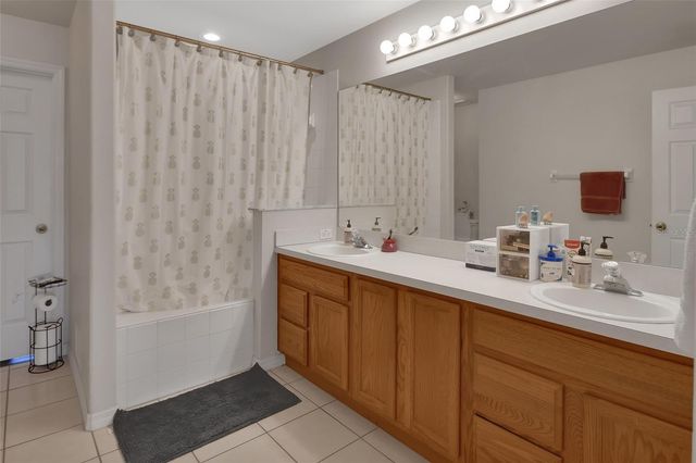 828 WHITE BIRCH COURT, Orange City, FL 32763