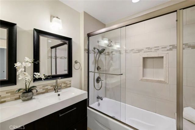 2512 Lesserman, Torrance, CA 90503