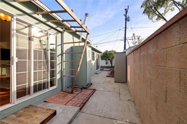 2512 Lesserman, Torrance, CA 90503