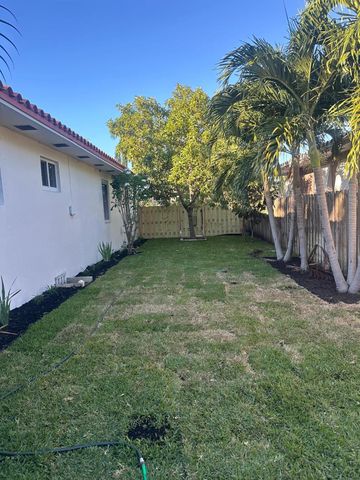 1534 Van Buren St, Hollywood, FL 33020