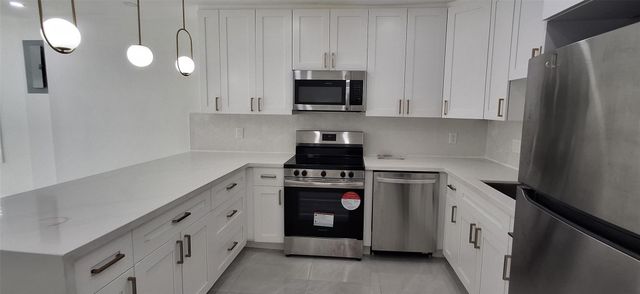 1534 Van Buren St, Hollywood, FL 33020