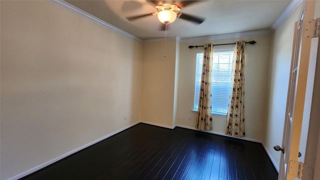 2318 Nashmor Drive, Sugar Land, TX 77479