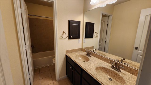 2318 Nashmor Drive, Sugar Land, TX 77479