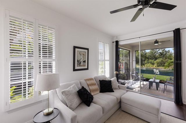 7032 OLD TABBY CIRCLE, Lakewood Ranch, FL 34202