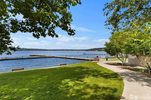 621 13th Avenue W, Kirkland, WA 98033