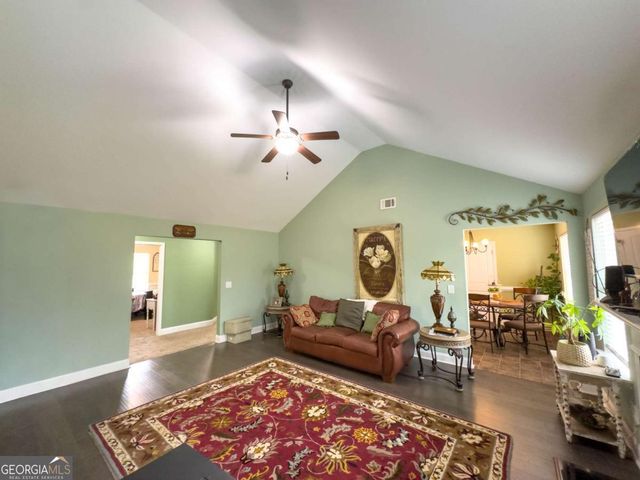 5409 Stepstone Way, Gainesville, GA 30506