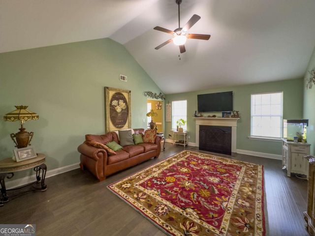 5409 Stepstone Way, Gainesville, GA 30506