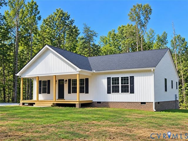 1010 Johnson Rd, Mineral, VA 23117