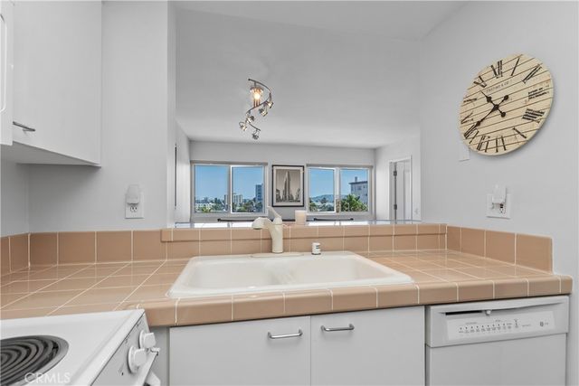525 E Seaside 710, Long Beach, CA 90802