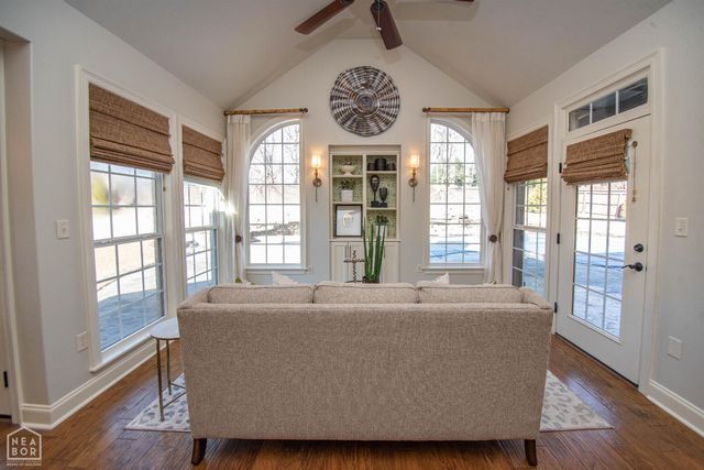 1014 Lake Crest Drive, Jonesboro, AR 72404