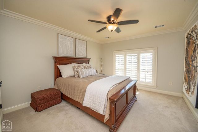 1014 Lake Crest Drive, Jonesboro, AR 72404