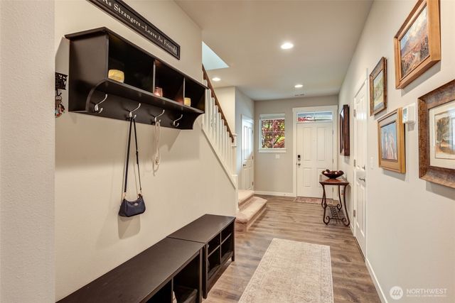 3302 104th Avenue NE, Lake Stevens, WA 98258