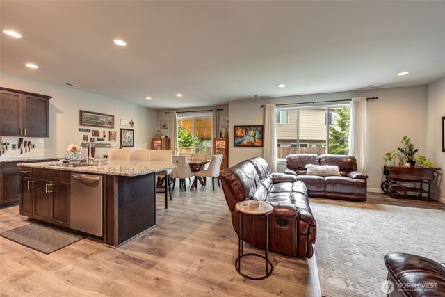 3302 104th Avenue NE, Lake Stevens, WA 98258