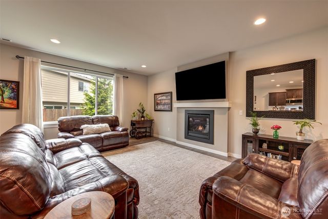 3302 104th Avenue NE, Lake Stevens, WA 98258