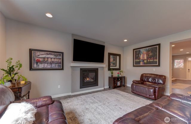 3302 104th Avenue NE, Lake Stevens, WA 98258