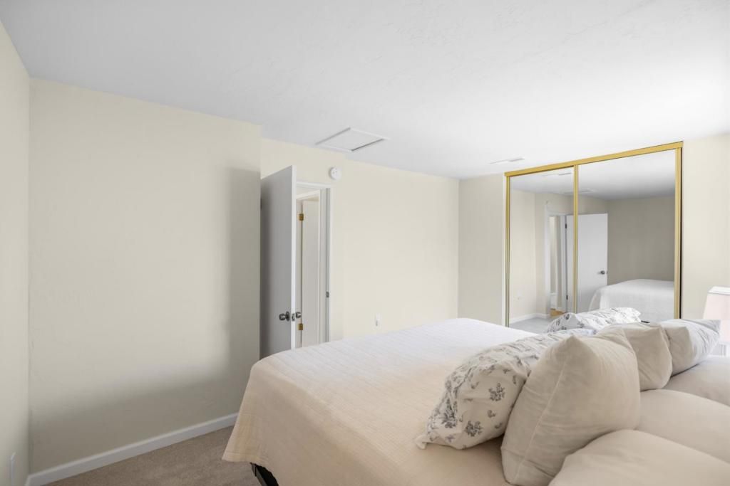 Image 18 of property listing at 2110 Messina Place, Monterey, CA 93940