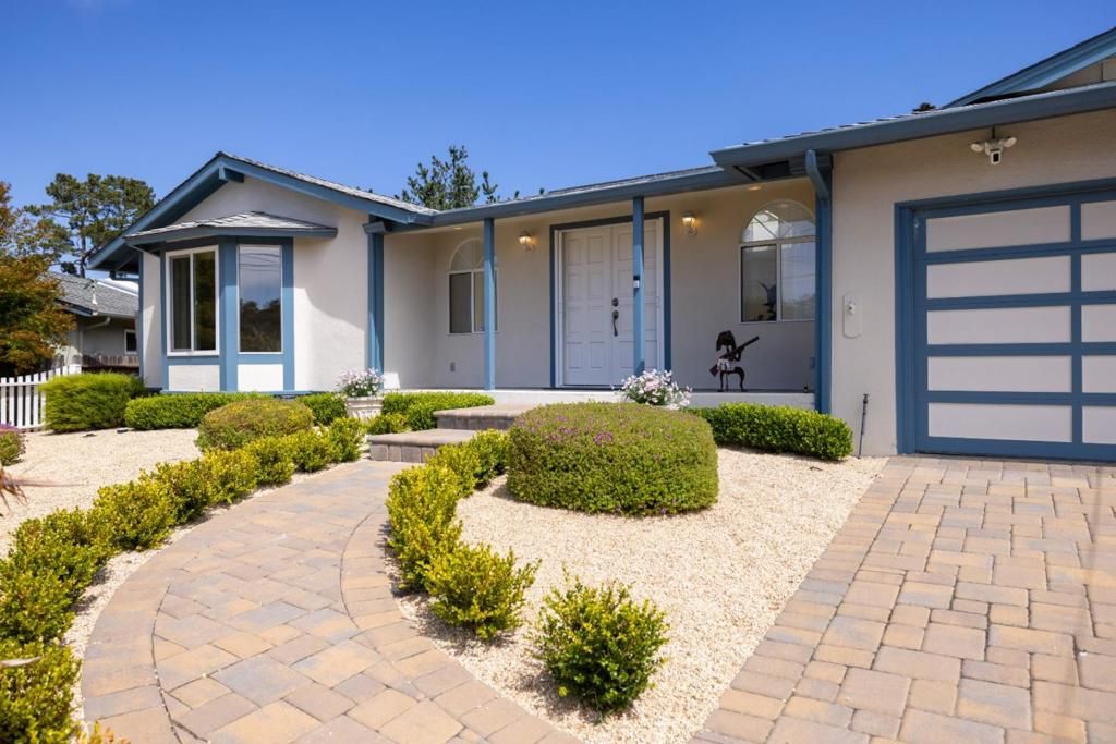 Image 3 of property listing at 2110 Messina Place, Monterey, CA 93940