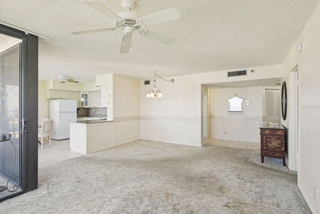 6287 BAHIA DEL MAR CIRCLE 1202, St Petersburg, FL 33715