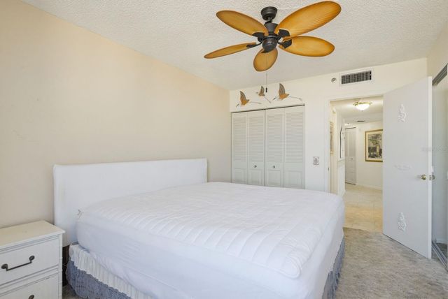 6287 BAHIA DEL MAR CIRCLE 1202, St Petersburg, FL 33715