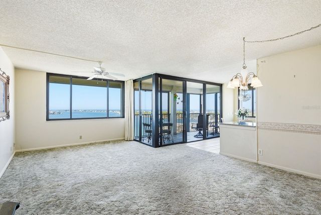 6287 BAHIA DEL MAR CIRCLE 1202, St Petersburg, FL 33715