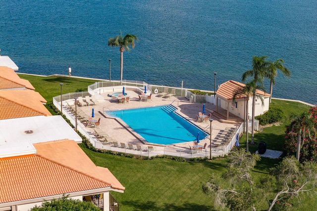 6287 BAHIA DEL MAR CIRCLE 1202, St Petersburg, FL 33715